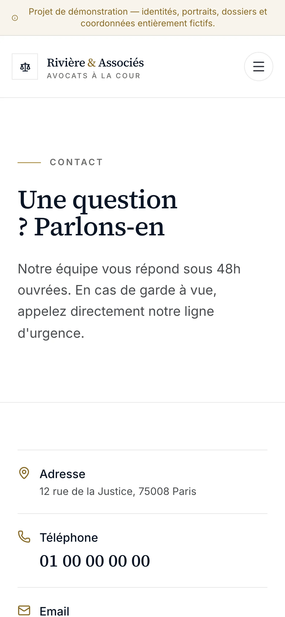 Capture d'écran réelle de la page de contact en mobile